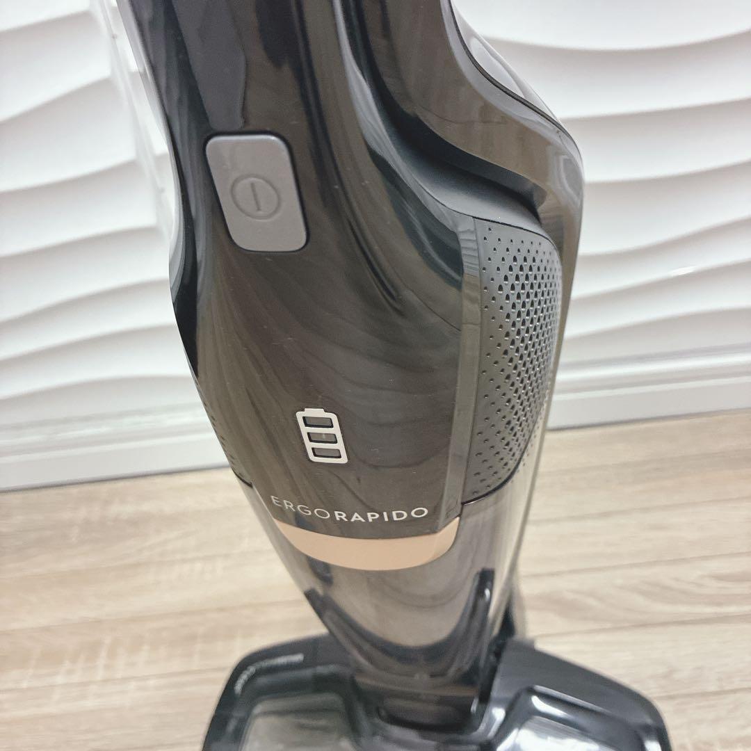◇Electrolux◇掃除機◇コードレス◇スティッククリーナー◇ハンディ◇