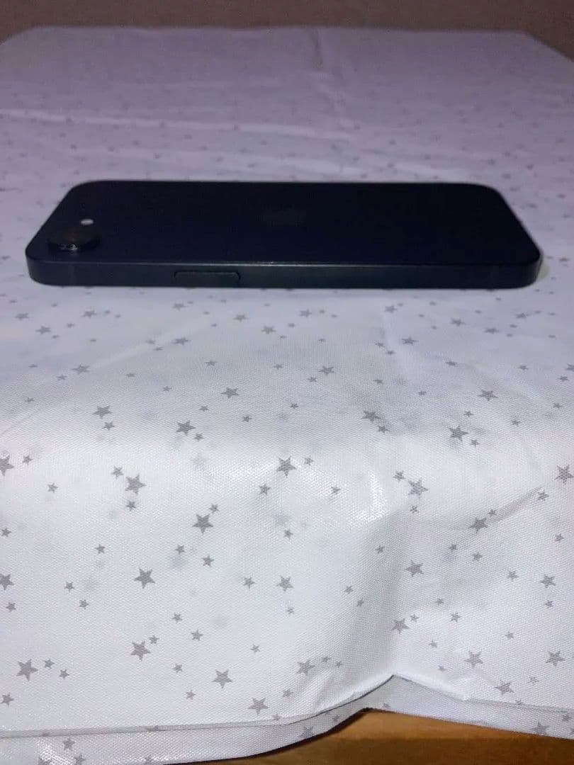 スマートフォン本体 iPhone16e 128GB
