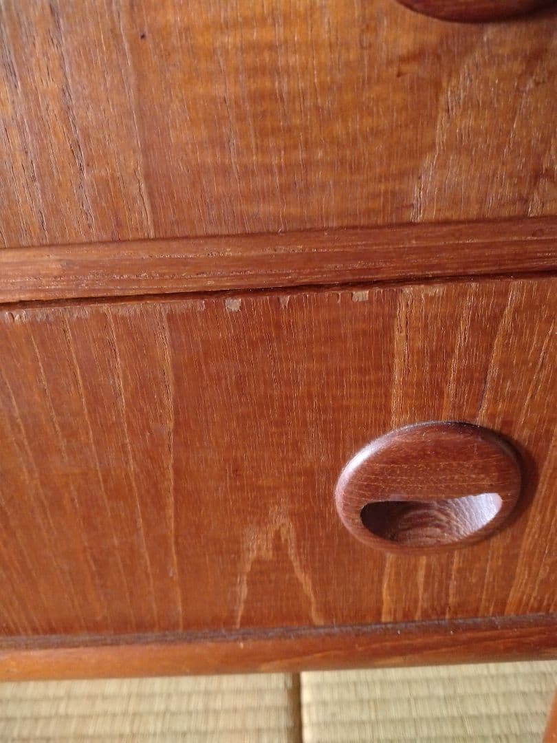 週末限定値下げ　北欧ビンテージ　チェスト　チーク材　 3段　チェスト　デンマーク