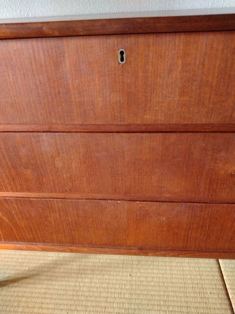 週末限定値下げ　北欧ビンテージ　チェスト　チーク材　 3段　チェスト　デンマーク