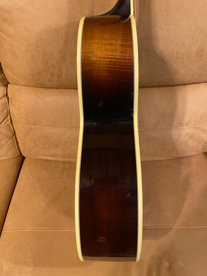 世界に36本だけのGIBSON J200 KOA MONTANA SPECIAL