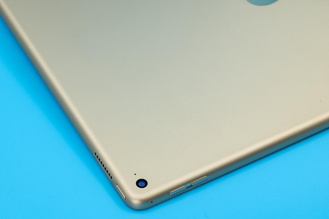 ◼️iPad Pro 12.9インチ 第1世代 128GB　ゴールド