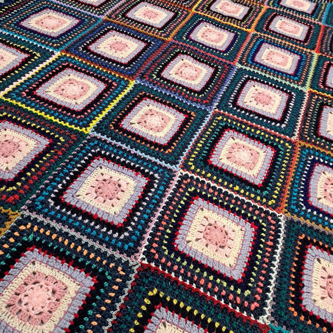 (132)グラニースクエア☆ブランケット☆紺系☆☆匿名発送