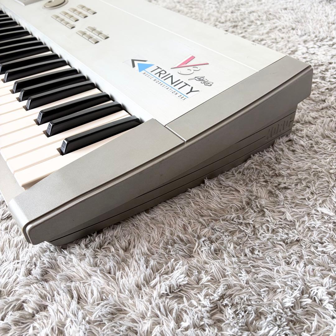 KORG シンセサイザーTRINITY V3 PRO トリニティ MOSS音源
