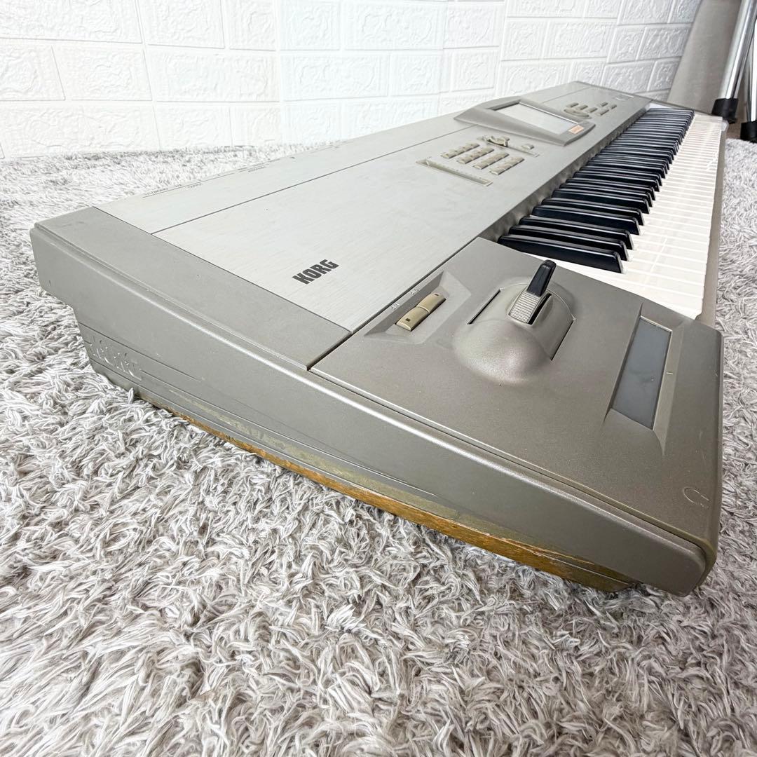 KORG シンセサイザーTRINITY V3 PRO トリニティ MOSS音源