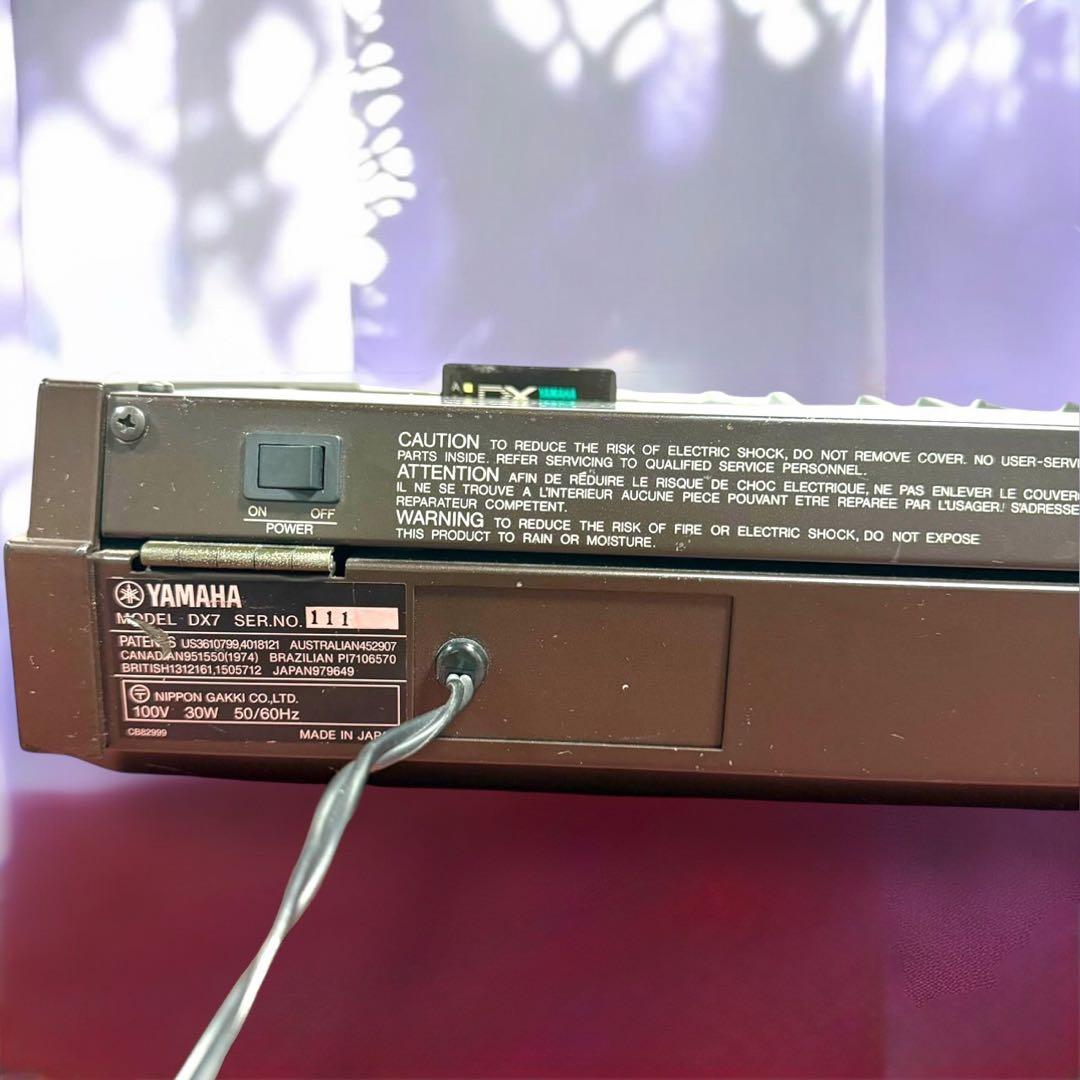 動作品 ケース カートリッジ付美品 ヤマハ DX7 61鍵デジタルシンセサイザー
