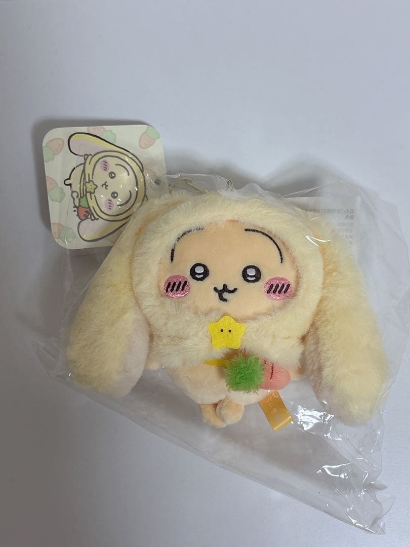 台湾限定 ちいかわ うさぎ ロップイヤーなマスコット ボンボンドロップシール