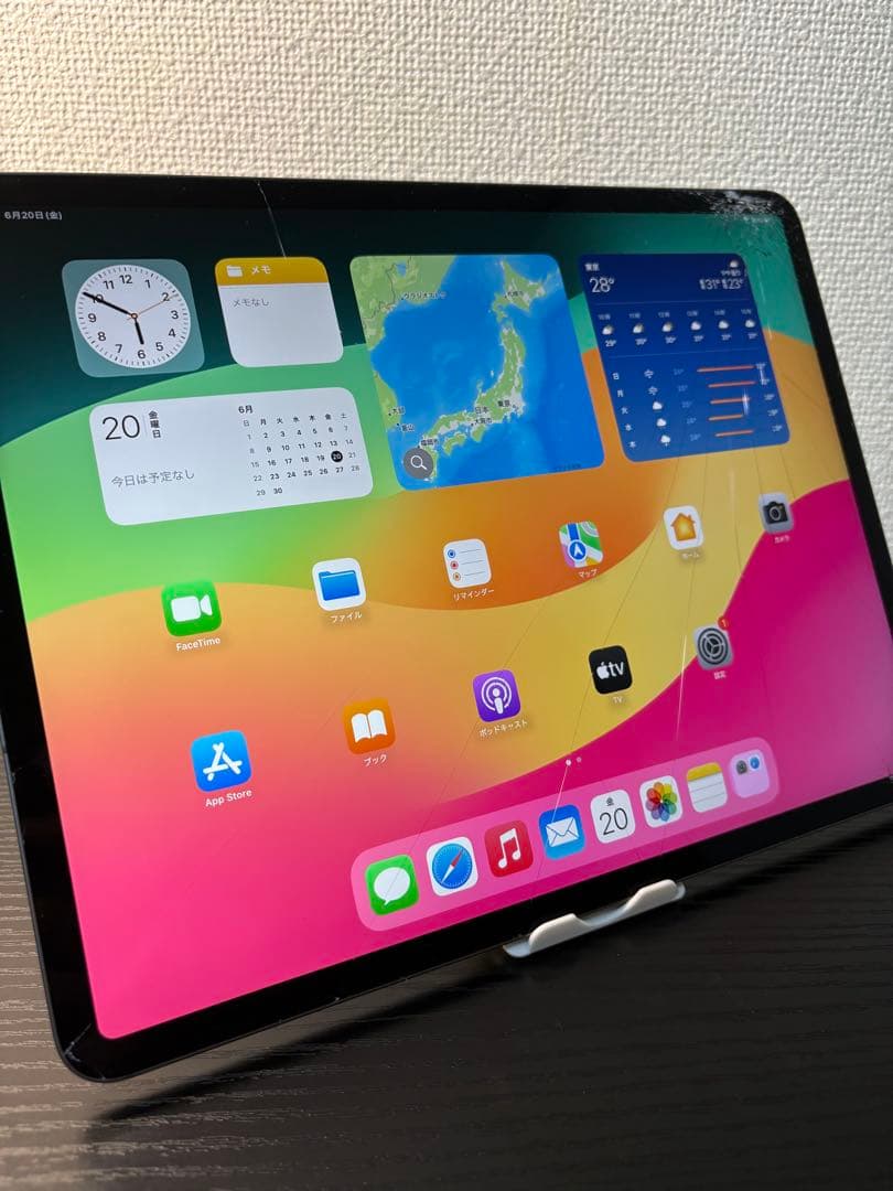 Apple iPad スペースグレー 画面ひび割れあり