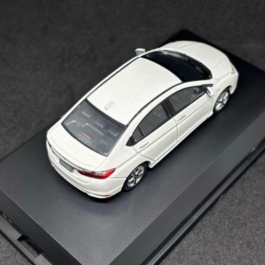 1/43 ホンダ カラーサンプル グレイス 前期 ホワイトオーキッド・パール