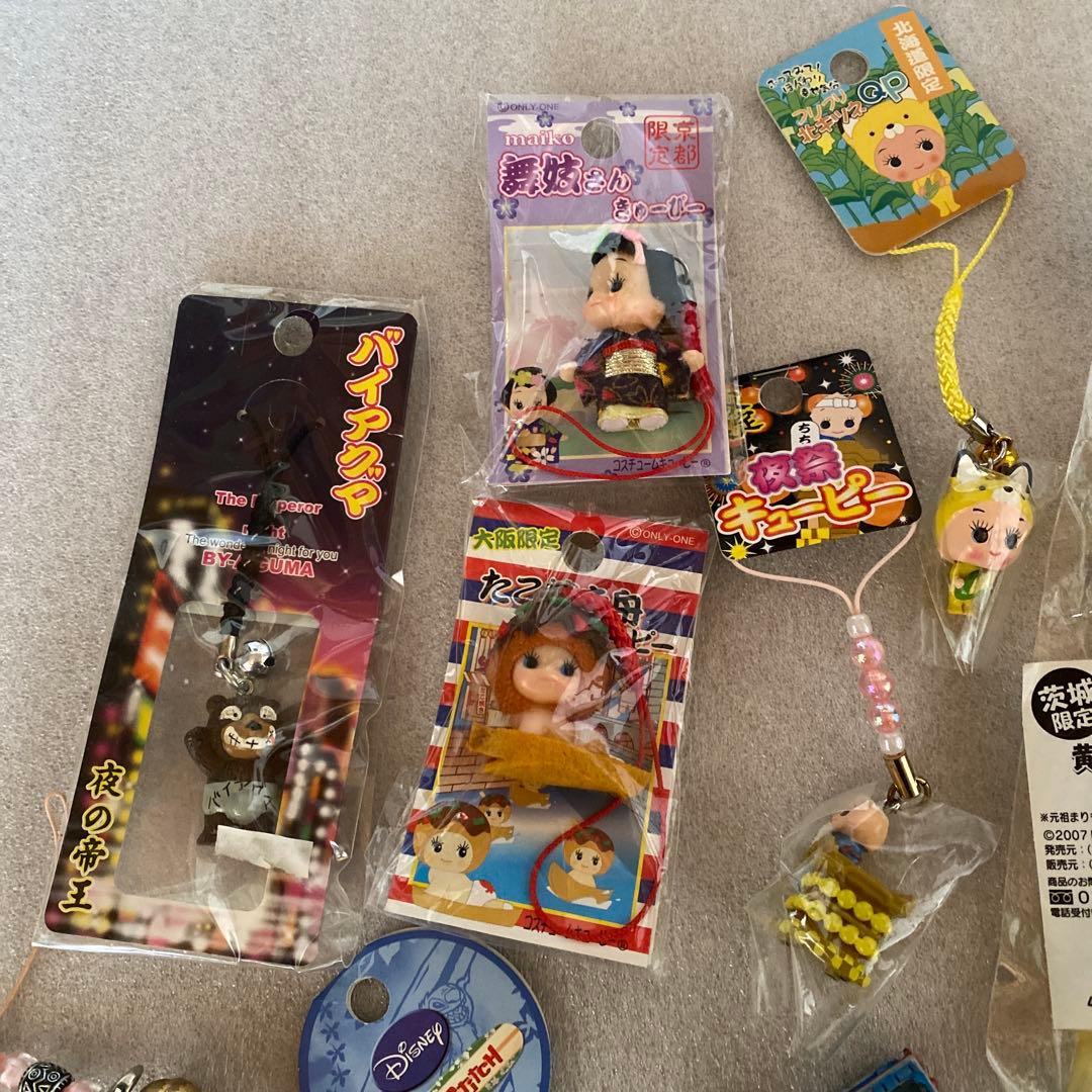まとめ売り、、キューピー、まりもっこり、ピーナッツ、マイメロ等ストラップセット