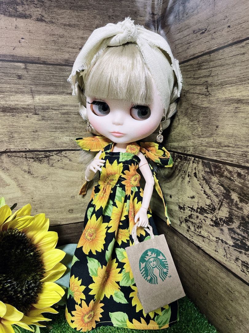 ブライスサイズ♡アウトフィット♡向日葵のマキシ丈ワンピ