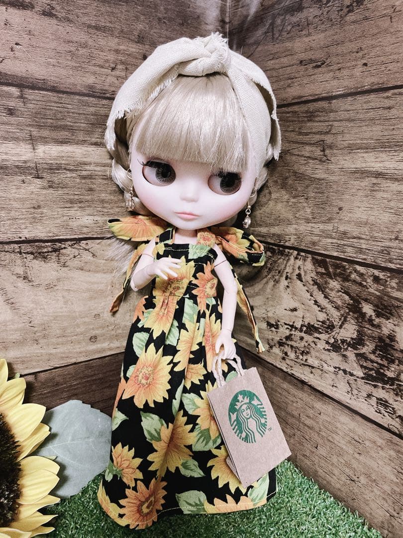 ブライスサイズ♡アウトフィット♡向日葵のマキシ丈ワンピ