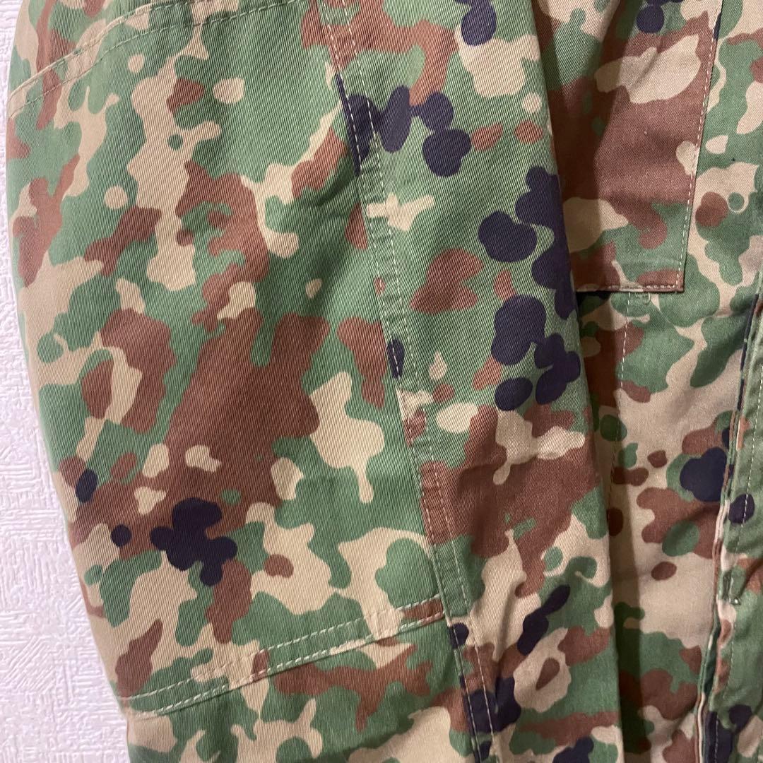 【未使用に近い】６Ａ 陸上自衛隊 　迷彩服　ミリタリー　戦闘服　上下セット