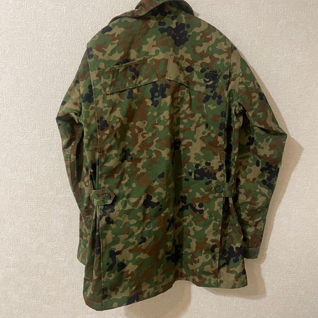 【未使用に近い】６Ａ 陸上自衛隊 　迷彩服　ミリタリー　戦闘服　上下セット