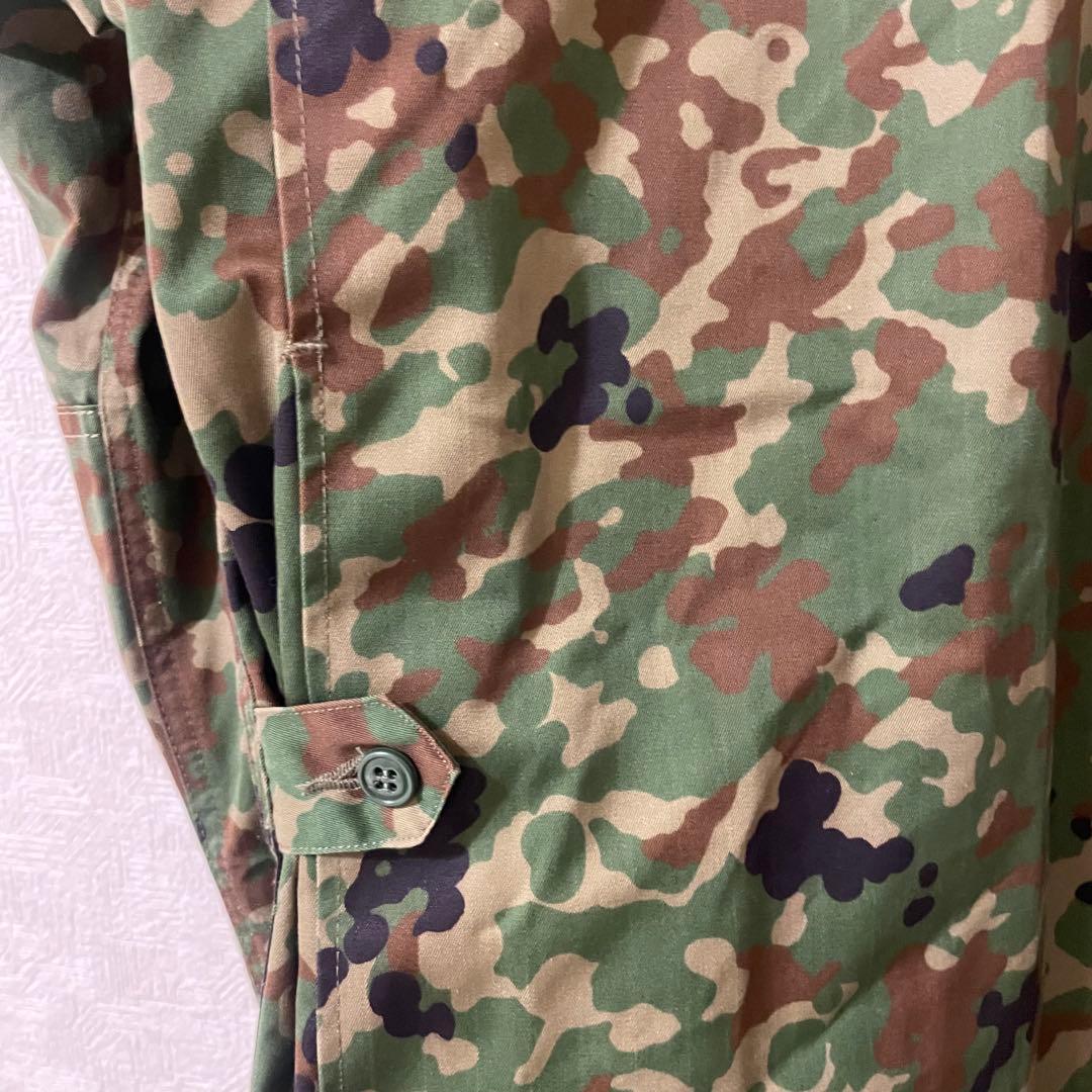 【未使用に近い】６Ａ 陸上自衛隊 　迷彩服　ミリタリー　戦闘服　上下セット