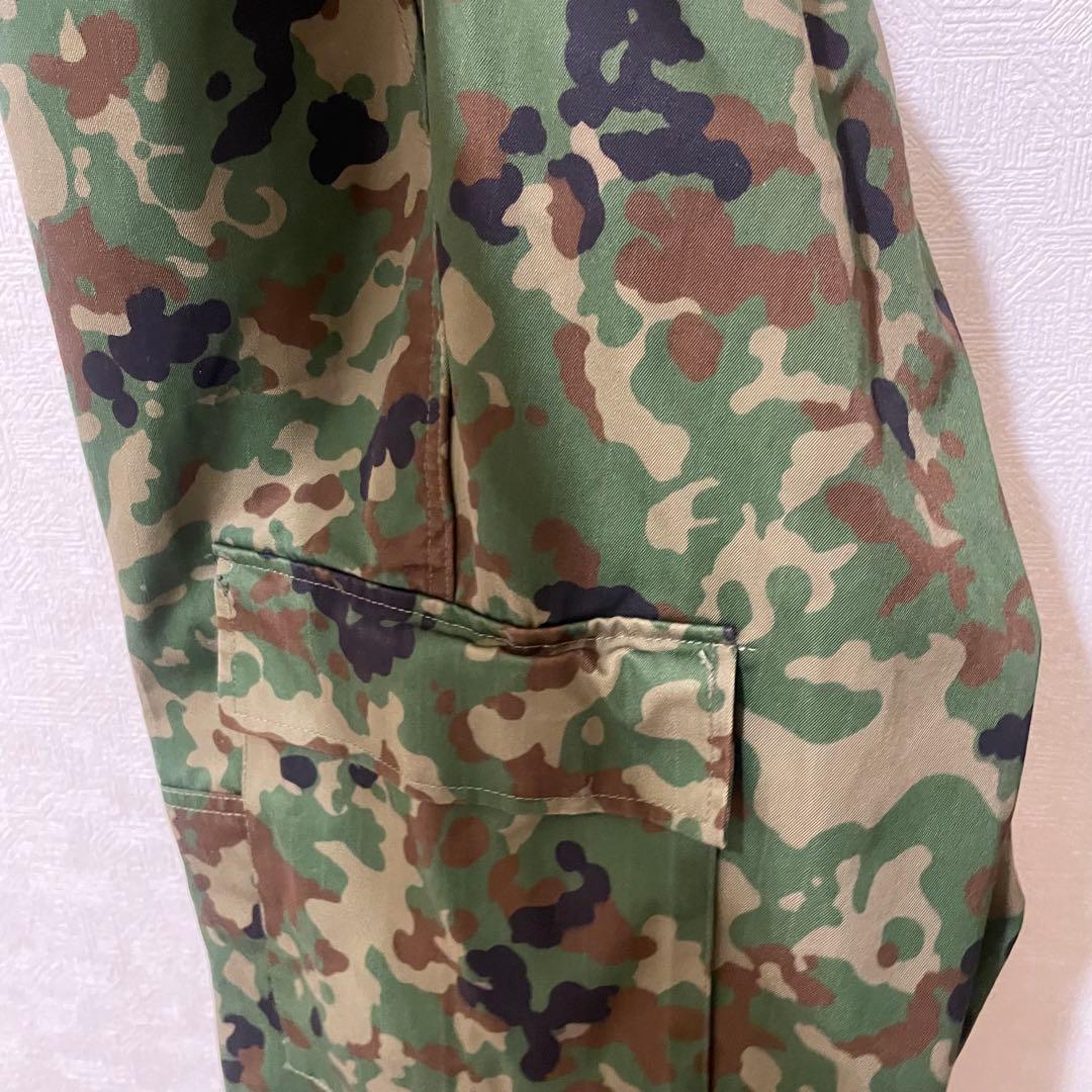 【未使用に近い】６Ａ 陸上自衛隊 　迷彩服　ミリタリー　戦闘服　上下セット