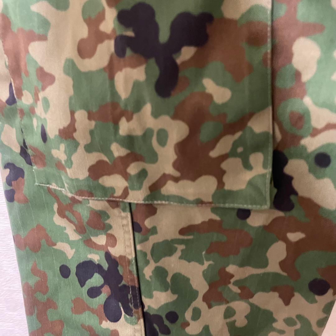 【未使用に近い】６Ａ 陸上自衛隊 　迷彩服　ミリタリー　戦闘服　上下セット