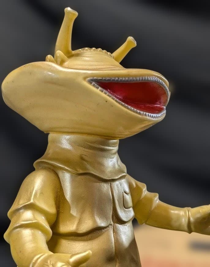 カネゴン「ウルトラQ」登場怪獣（ブルマァク復刻）ソフビフィギュア