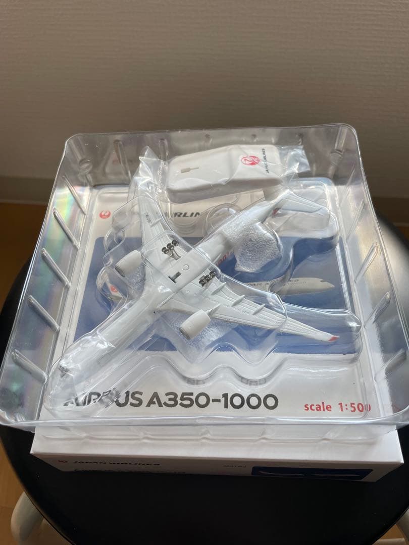 JALUX企画 1:500 A350-1000 日本航空 JA01WJ