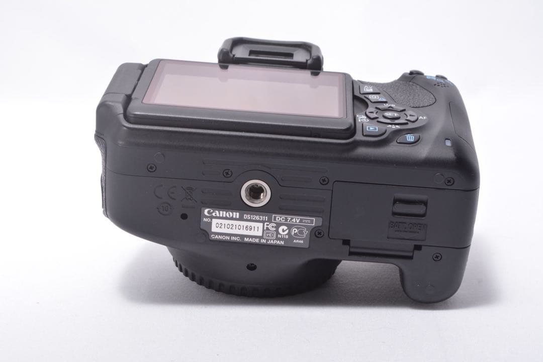 新品級の美品✨【シャッター数わずか670回❣️】Canon Kiss X5✨