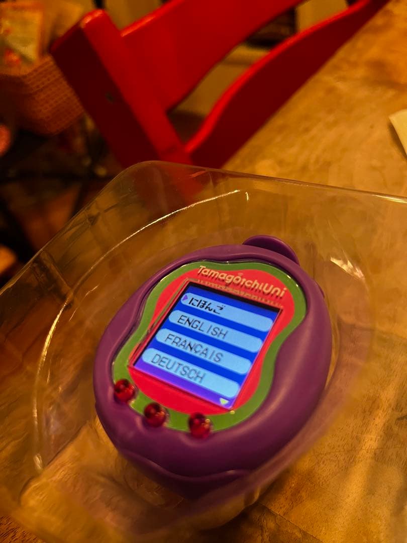 たまごっちユニ　Tamagotchi Uni 紫