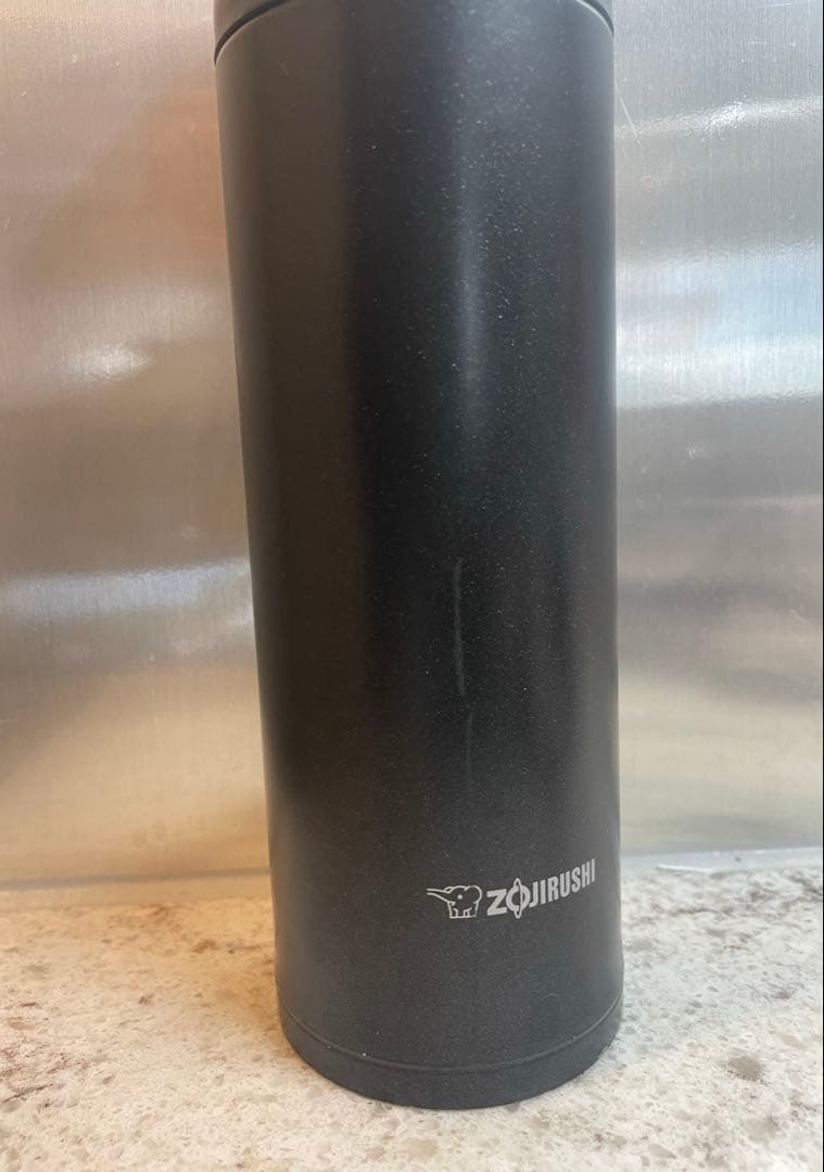 supreme シュプリーム zojirushi ステンレスボトル 象印 黒