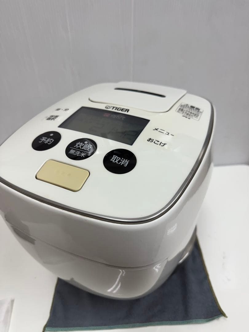 タイガー圧力IHジャー炊飯器JPB-B100