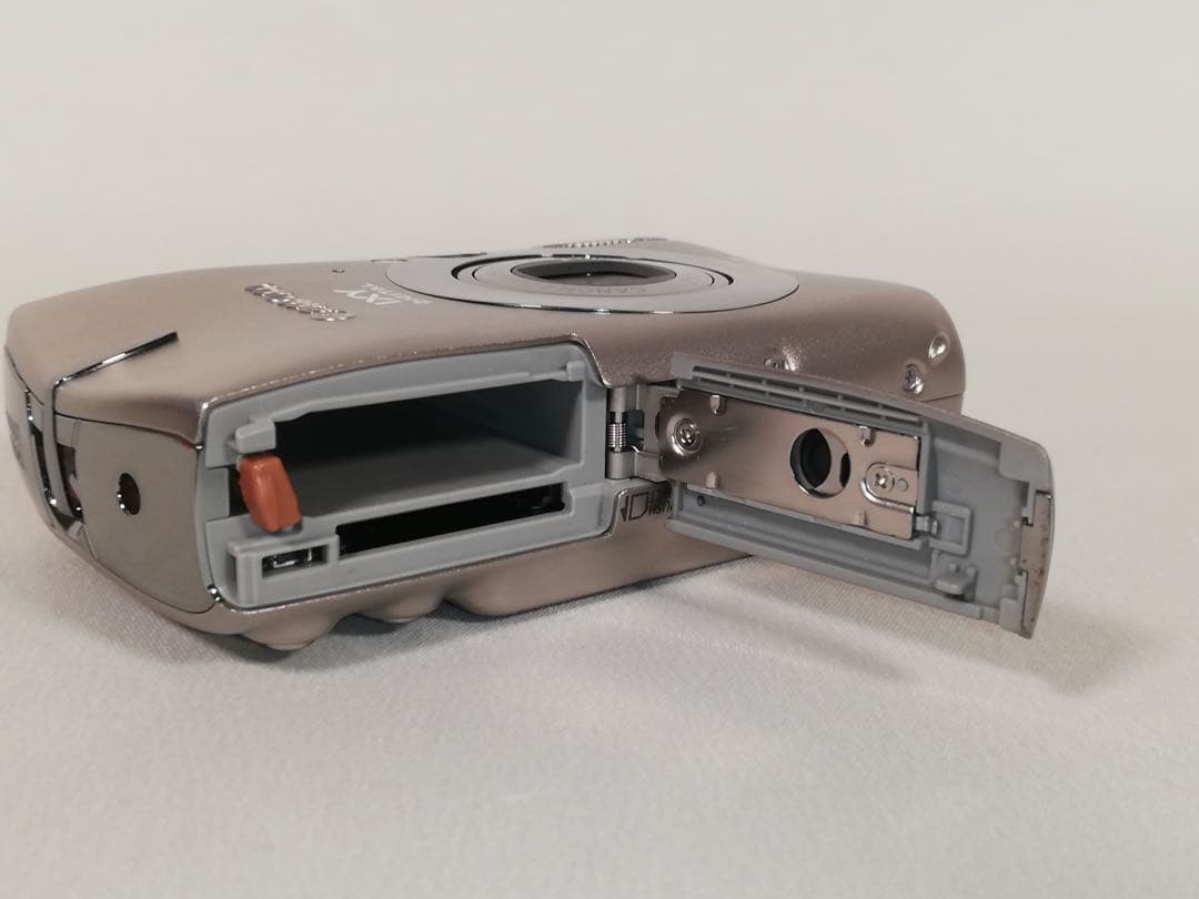 【美品】Canon IXY DIGITAL 2000 IS キャノン デジカメ
