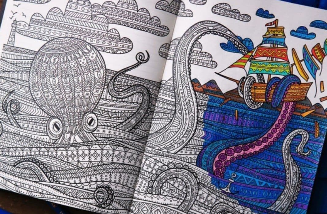 ぬり絵　大人の塗り絵　Coloringnotebook　カラーリングノートブック
