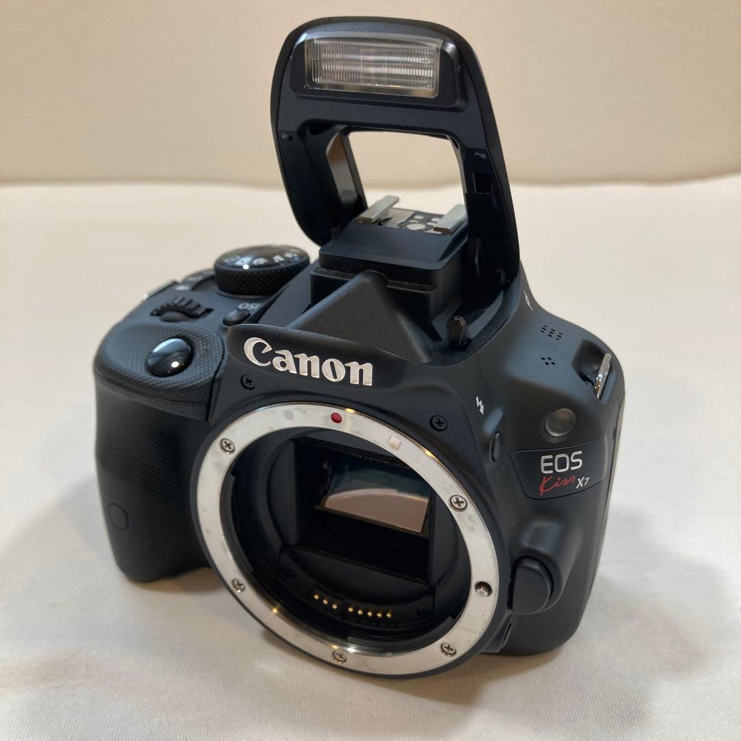 【訳あり品】Canon Kiss X7 本体