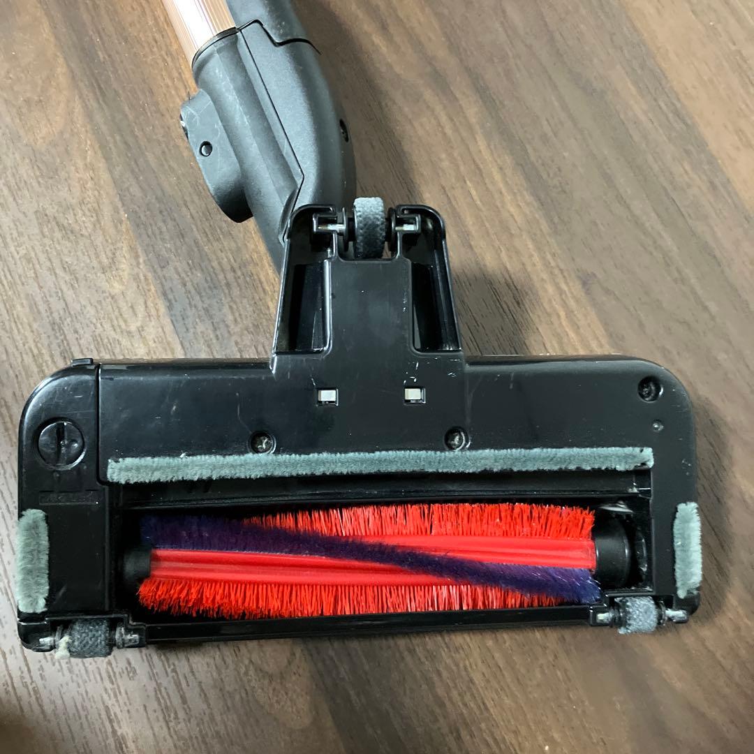 東芝　VC-CLS1　サイクロン掃除機　コードレススティッククリーナー　2023