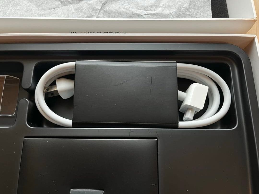 【美品】MacBook Air (11インチ, Early 2014)付属品あり
