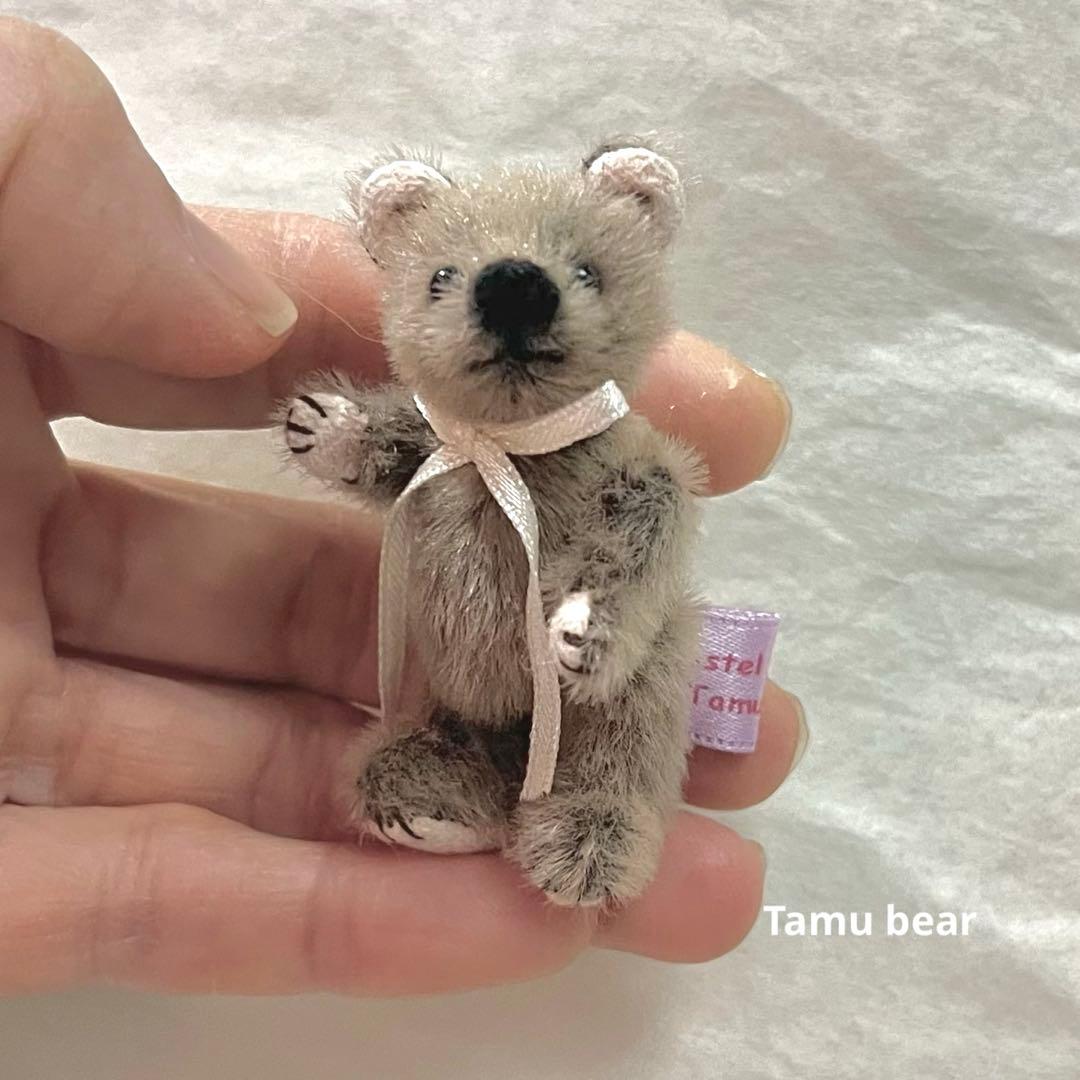 ちびちびのクマ ちゃん ハンドメイド ミニチュア テディベア Tamubear