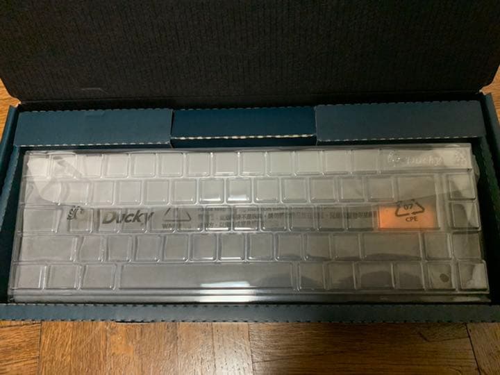 [一部破損あり！]Ducky one 2 sf rgb 65% version