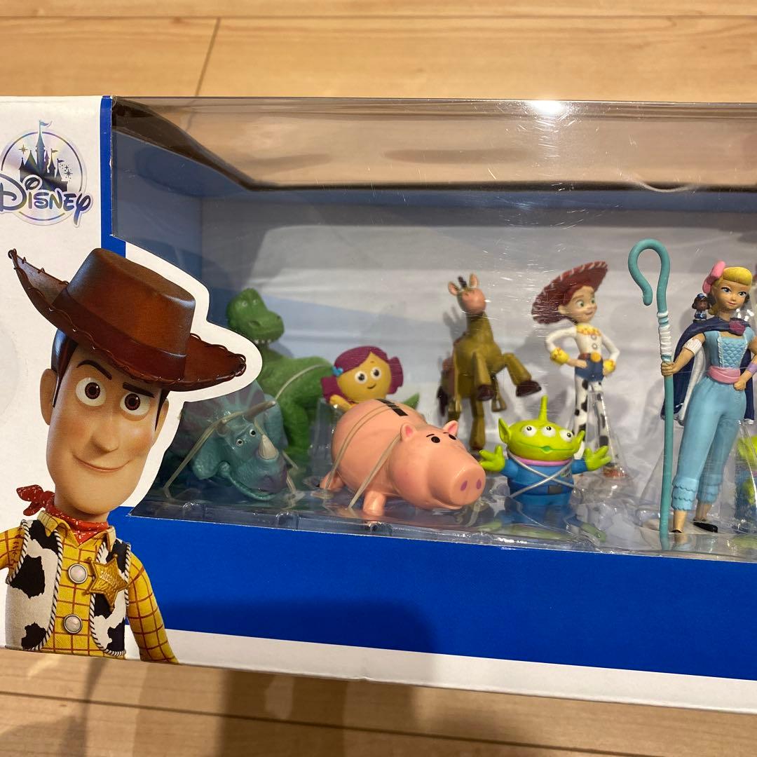 トイストーリー4 メガフィギュアセット