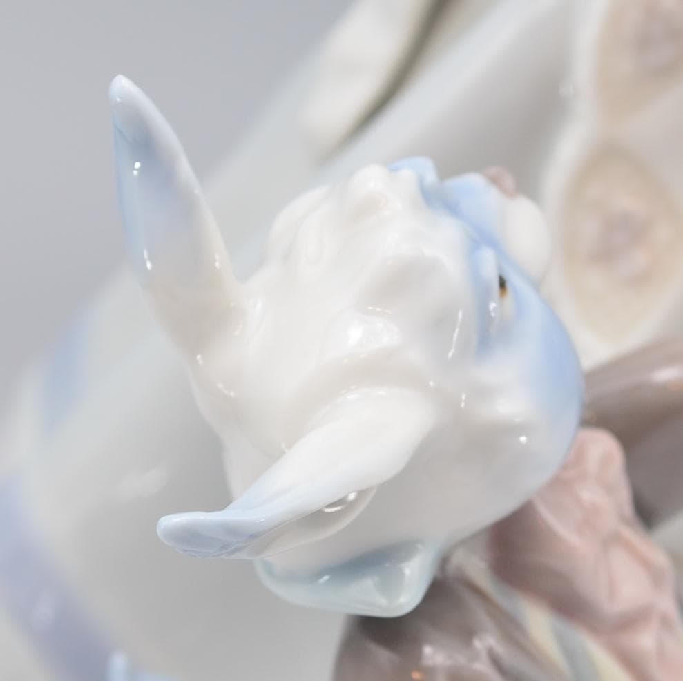 不思議の国のアリス　＃5740　★リヤドロ　スペイン　ポーセリン　廃版品