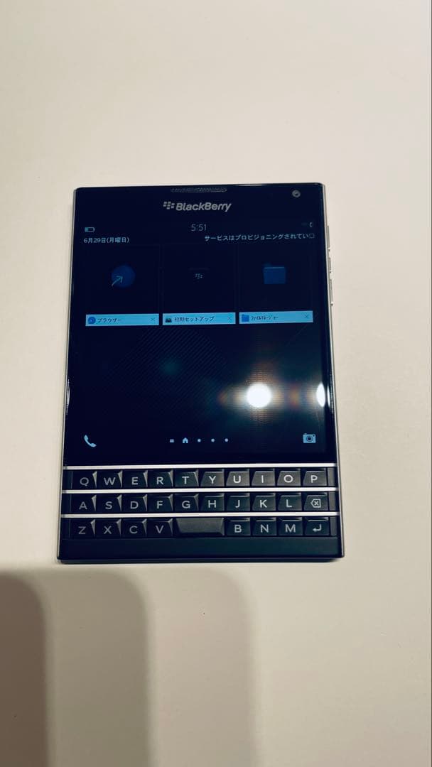 BlackBerry Passport ブラックベリー パスポート 本体 美品