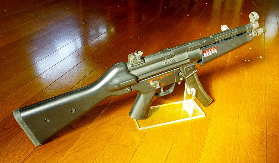 東京マルイ H&K MP5A4（ハイグレードバージョン）200連スペアマガジン付