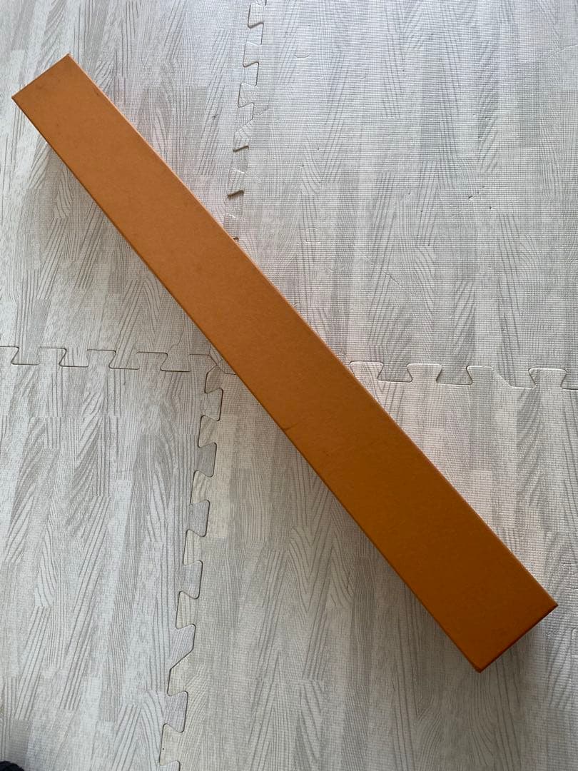 掛け軸 横山大観 水墨画「雨霽る」巨匠！ 遠くにいる富士に魅了されます