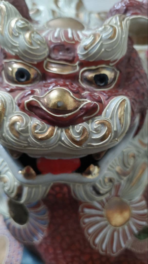 購入前にコメントお願いします　九谷焼　太吉　玉乗り獅子　狛犬　シーサー　工芸品