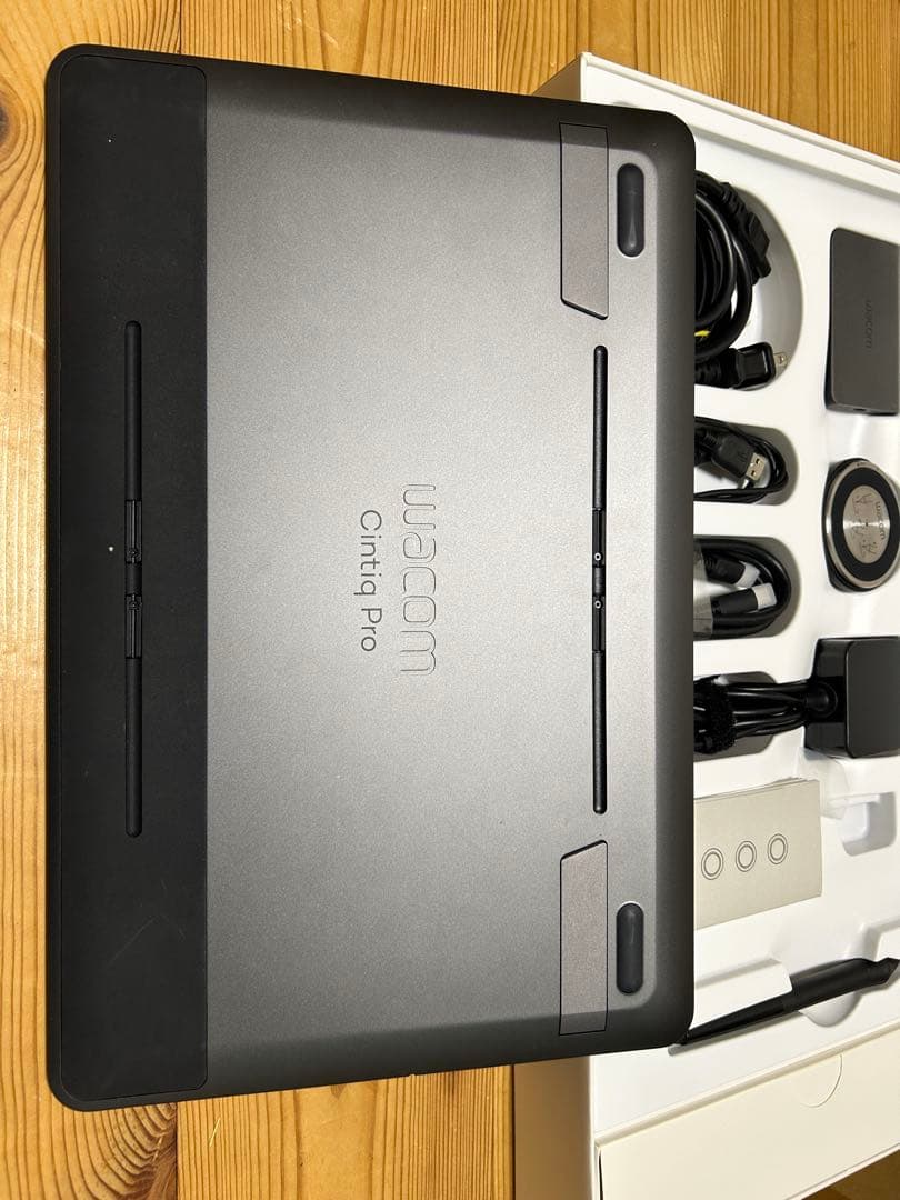 Wacom Cintiq Pro 液晶ペンタブレット