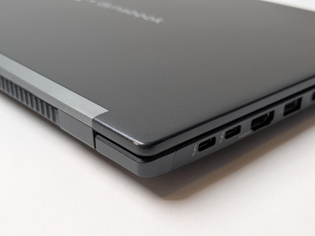 第11世代Core i5 Dynabook G83/HU 183