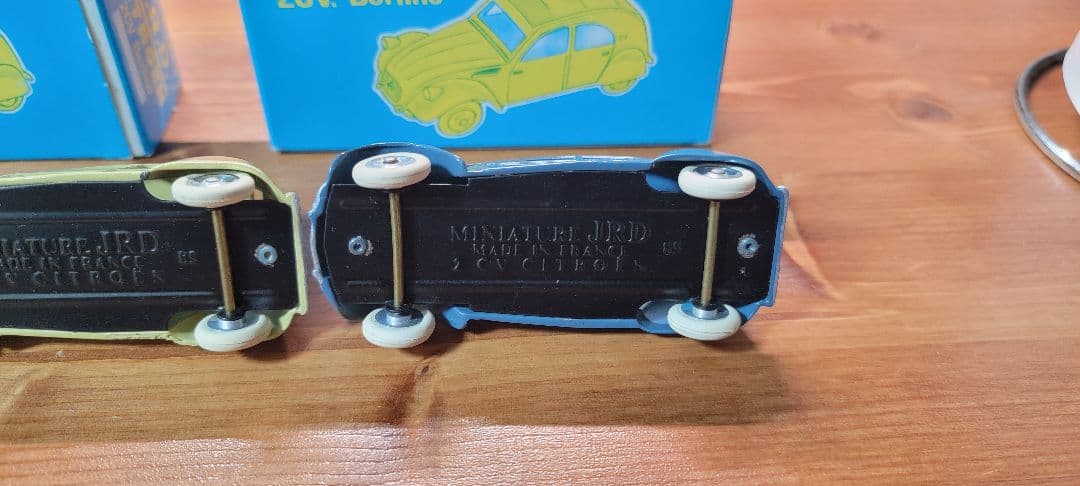 J.R.D. 2CV Berline ミニカー 3台セット フランス製