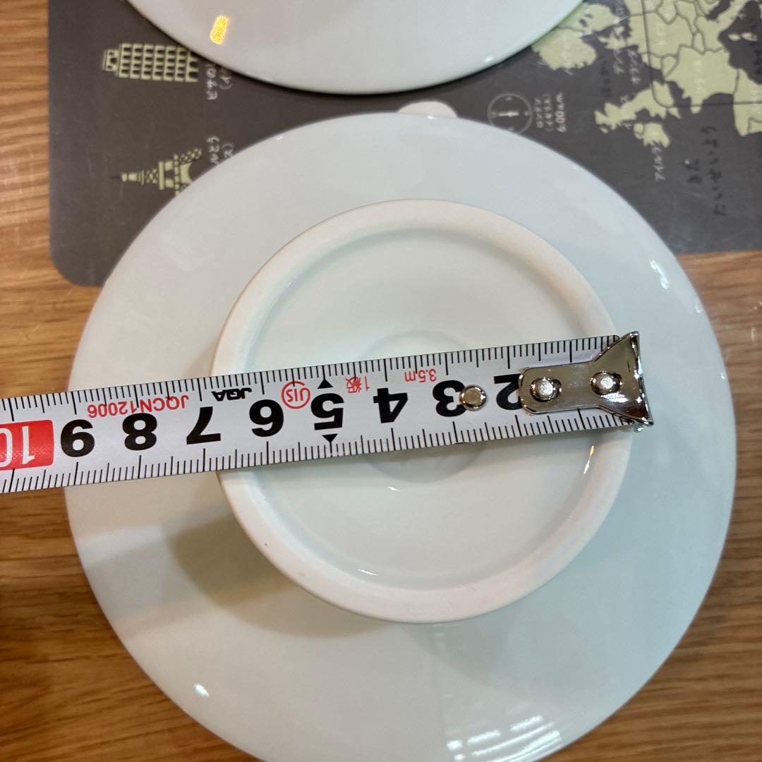 有田焼　中仙窯 中尾恭純　彩色象嵌　高台皿