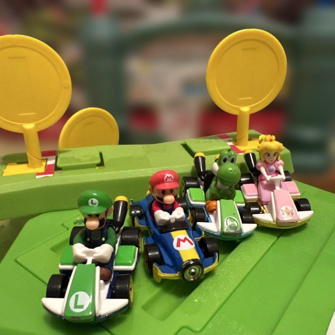 値下げ！ マリオカート ホットウィール トラックセット カート4台