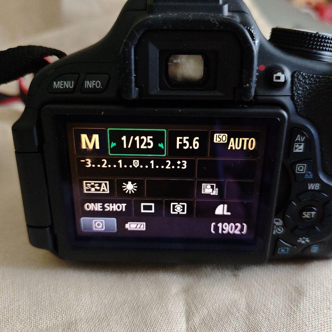 Canon EOS Kiss X5 ダブルズームキット 動作確認済・SDカード付
