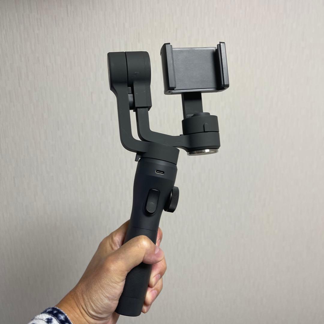 3軸 スマホ用 シンバル スタビライザー ブラック 収納ケース付き