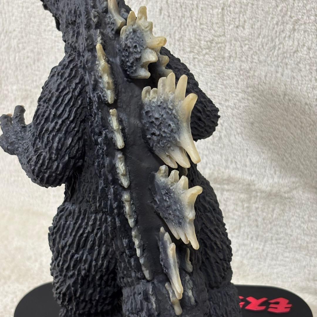 リアルマスターコレクション ゴジラ 1964 少年リック限定 発光ver.