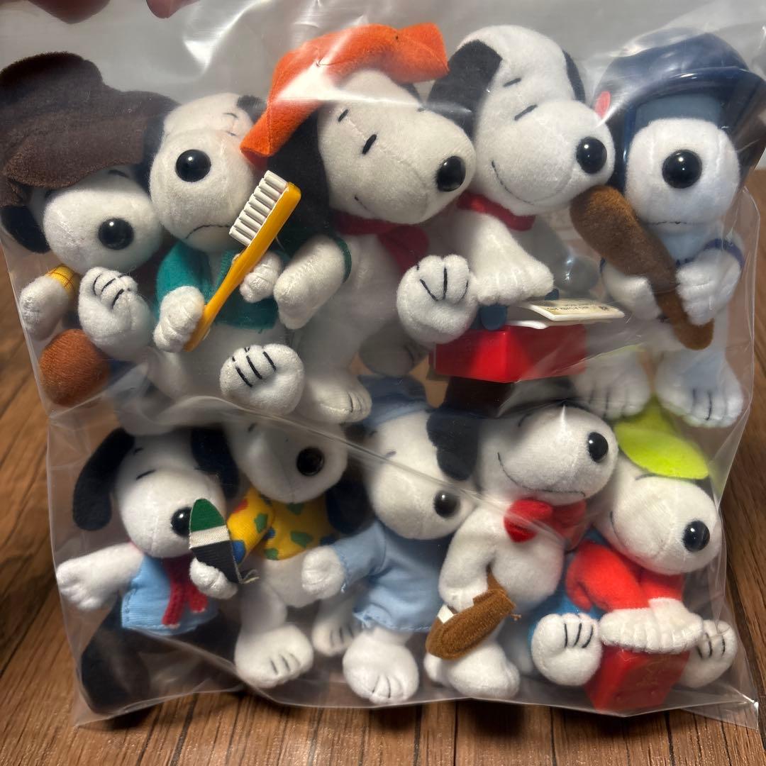 レア！マクドナルド 2001年 スヌーピーコレクション壁掛け　28体セット