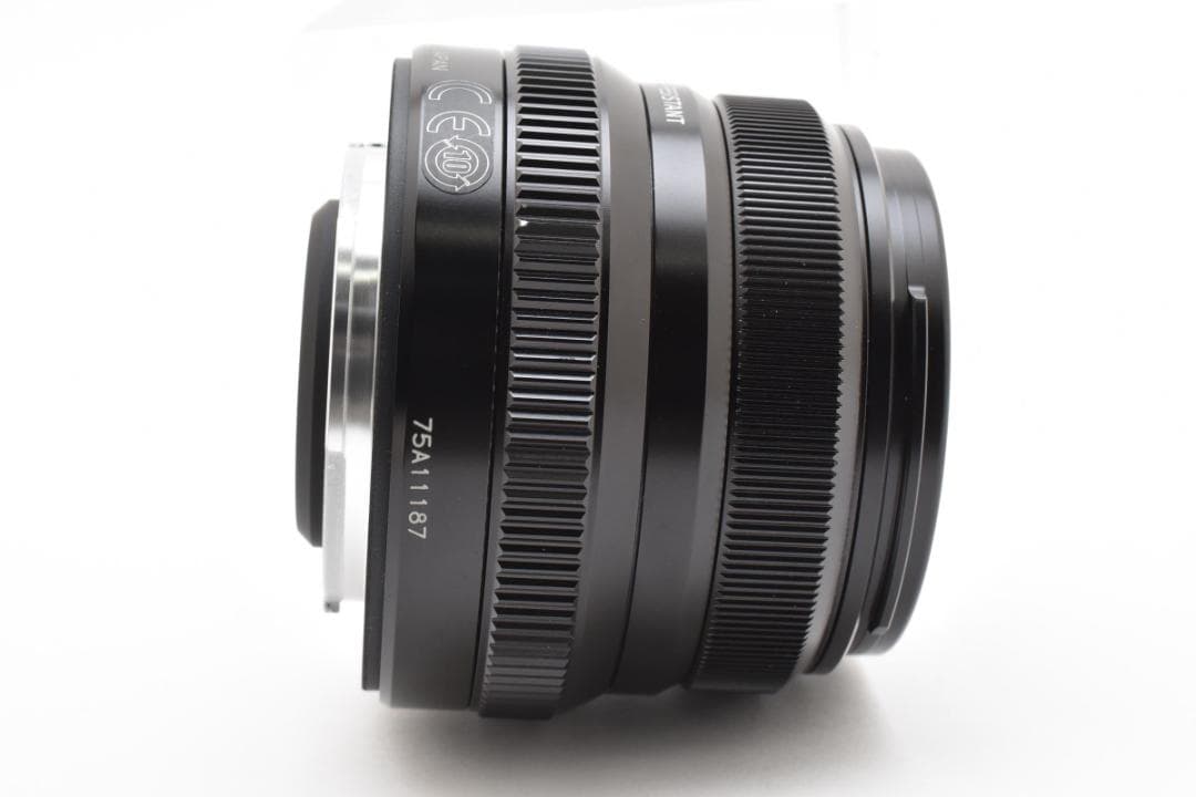 美品 フジフィルム　FUJIFILM EBC XF 35mm F2 1461